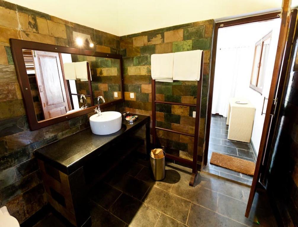 Kanan Beach Resort 4*